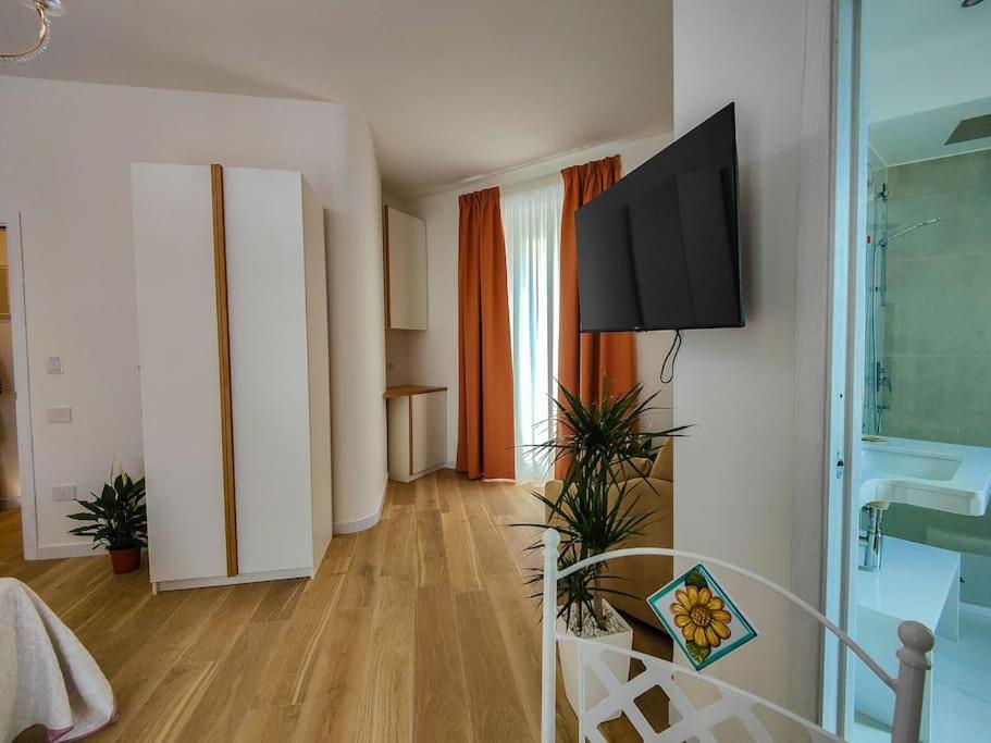 קרוטונה Aquamar Bed And Breakfast מראה חיצוני תמונה