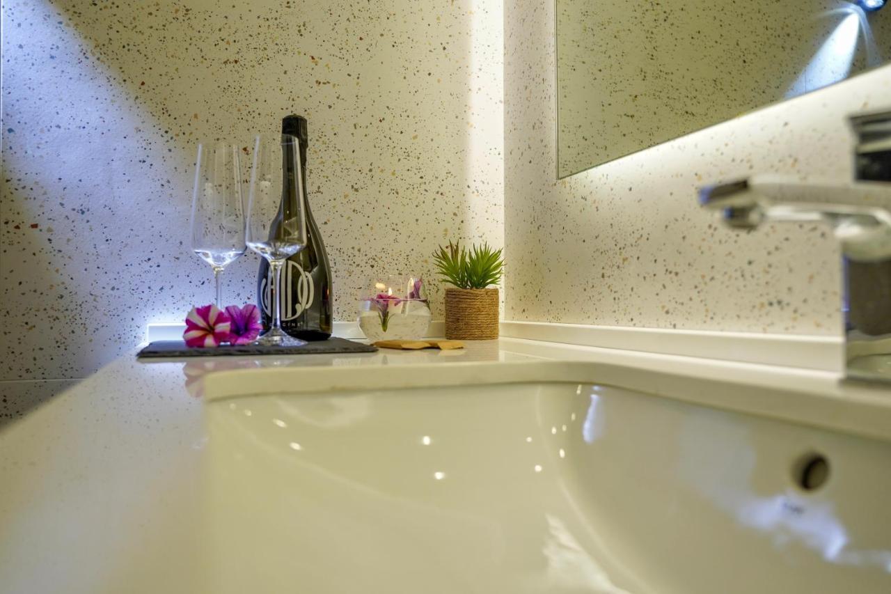 קרוטונה Aquamar Bed And Breakfast מראה חיצוני תמונה